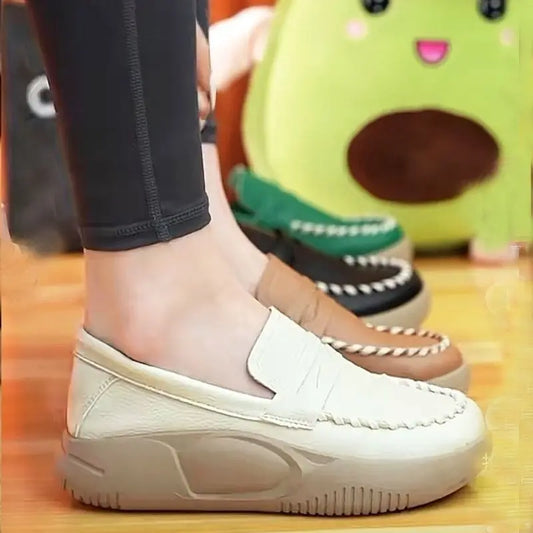 Chaussures Classic Femme à Semelle Souple – en Cuir Cousu